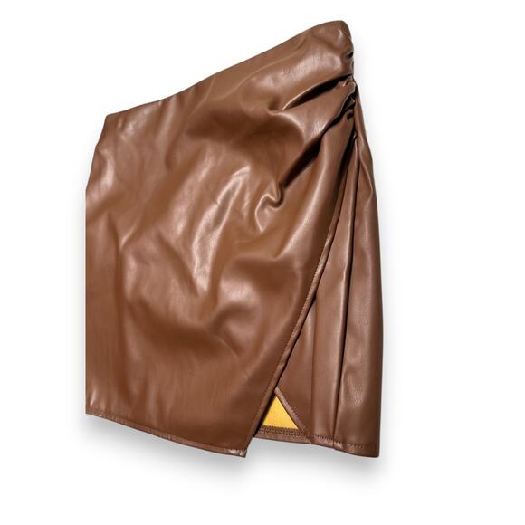 NWT Fashion on Earth Faux Sleek Brown Leather Wrap Skirt Size Small - Picture 8 of 11